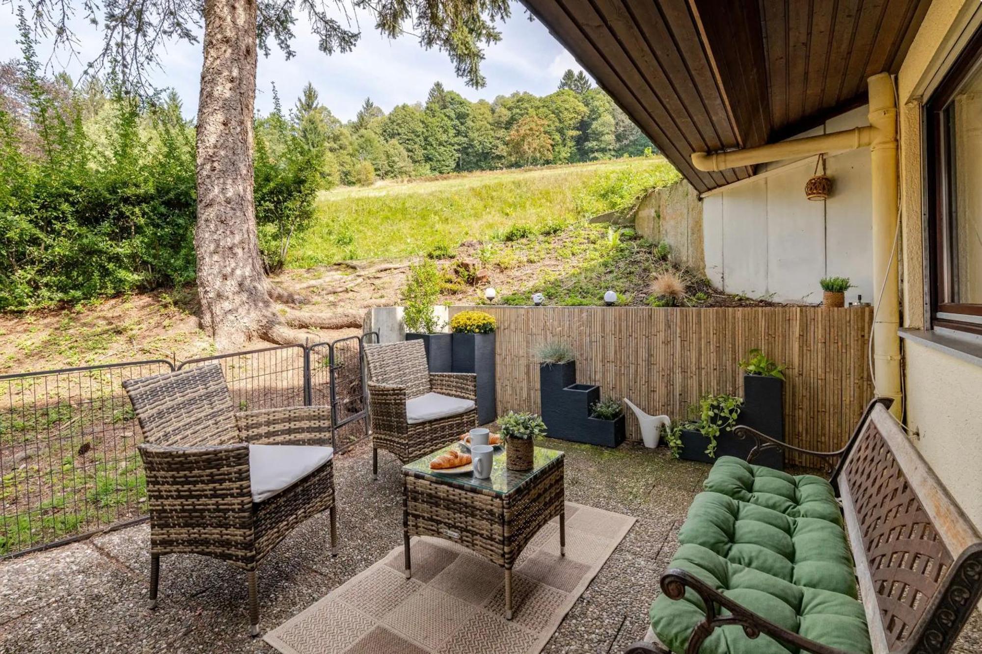 An Wanderwegen Gelegen Mit Terrasse Und Boxspringbett Daire Sasbachwalden Dış mekan fotoğraf